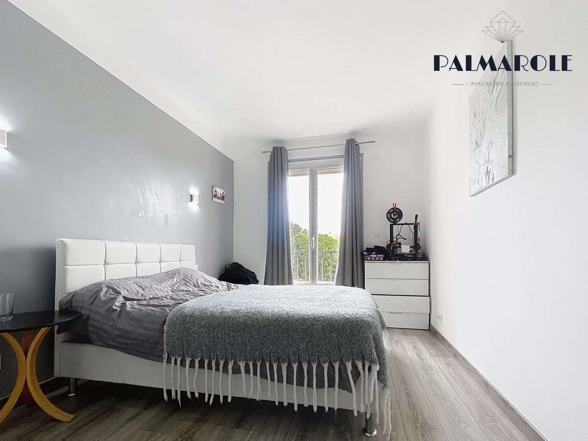 À VENDRE – Perpignan Palais des Congrès – T3 traversant rénové avec balcons, cave et parking
