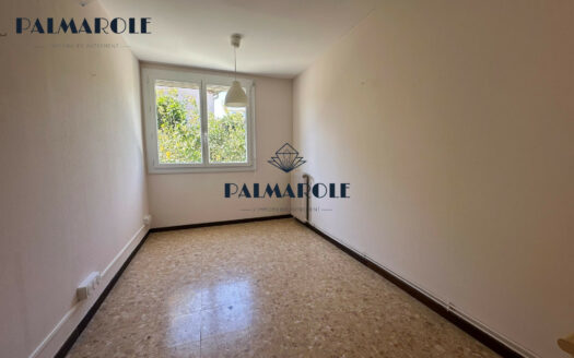 Perpignan – Palais des congrès T4 jardin garage cave cuisine d’été