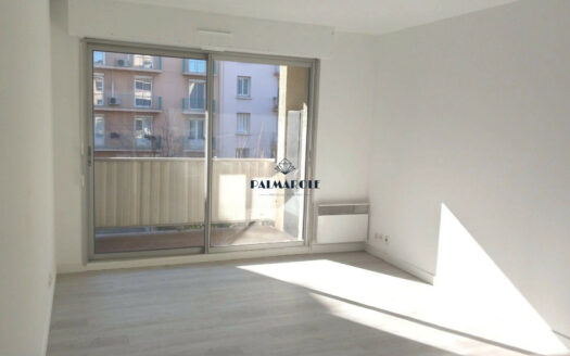 LOCATION APPARTEMENT T2 • PERPIGNAN