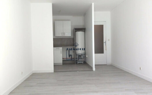 LOCATION APPARTEMENT T2 • PERPIGNAN